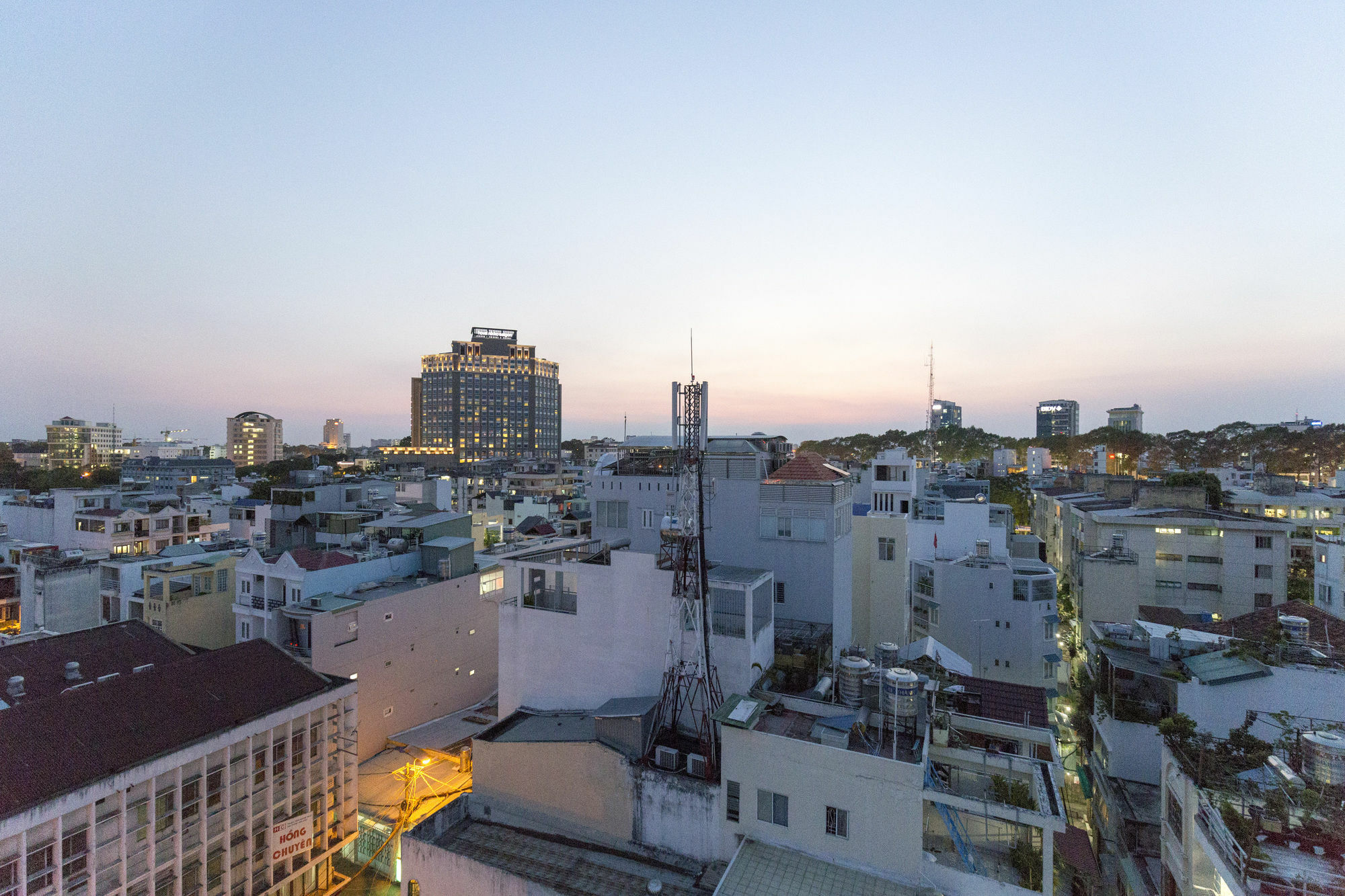 הו צ'י מין סיטי My Anh Saigon Hotel מראה חיצוני תמונה